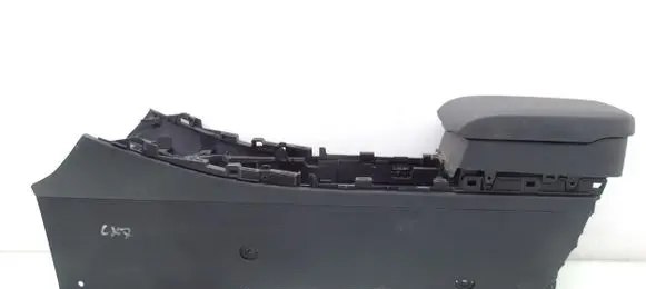 Mazda CX-7 Center console