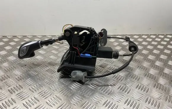 Ford Escape III Gear shifter/selector EJ5P7K004MB