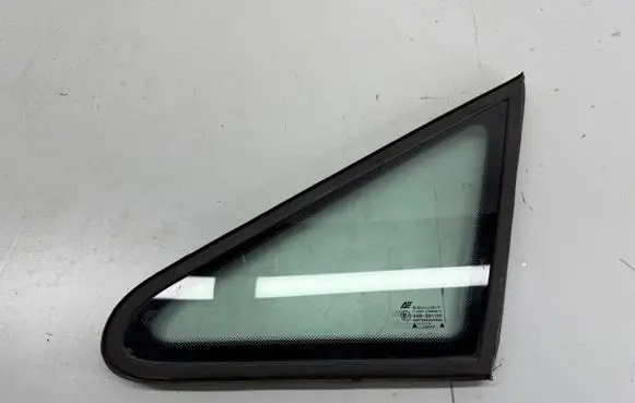 Volkswagen Sharan Front triangle window/glass 43R001100
