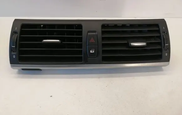 BMW X5 E70 Dash center air vent grill 7161801 7161802