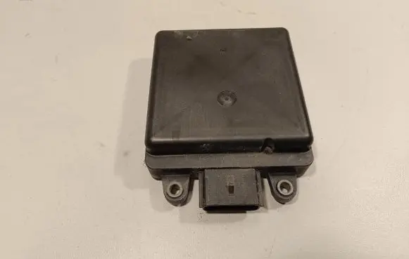Jeep Grand Cherokee Blind spot module 68137930AE