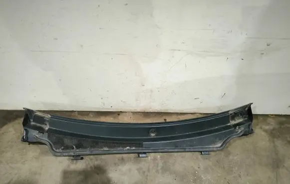 Dodge Durango Wiper trim 55112907AF