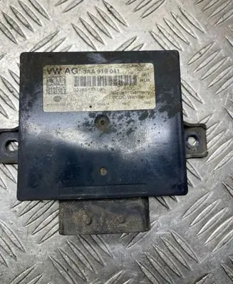 Volkswagen PASSAT CC Power management control unit 3AA919041 0328511519
