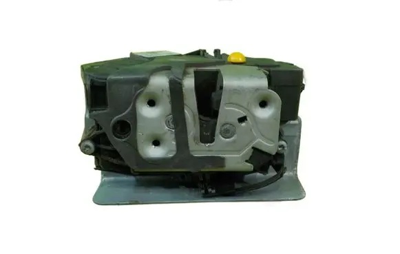 Ford Transit Courier Engine bonnet/hood lock/catch BM5AA21813DF