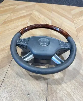 Mercedes-Benz GL X164 Steering wheel A1644604903