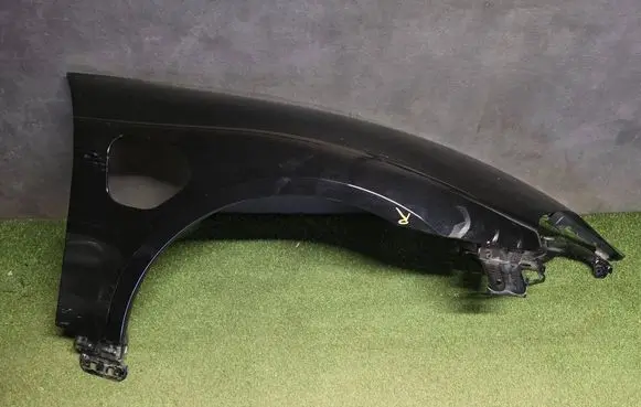 Porsche Taycan 9J1 Fender