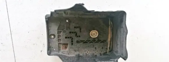Land Rover Freelander 2 - LR2 Battery box tray 