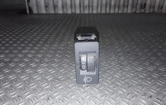 Citroen Berlingo Headlight level height control switch 96384422XT