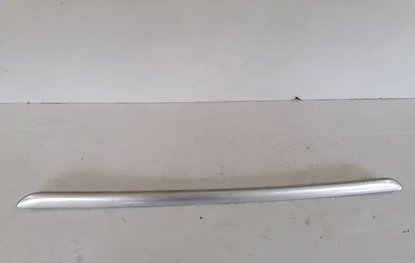 Mercedes-Benz GL X164 Dashboard glove box trim A1646830170 A6722 1646830170