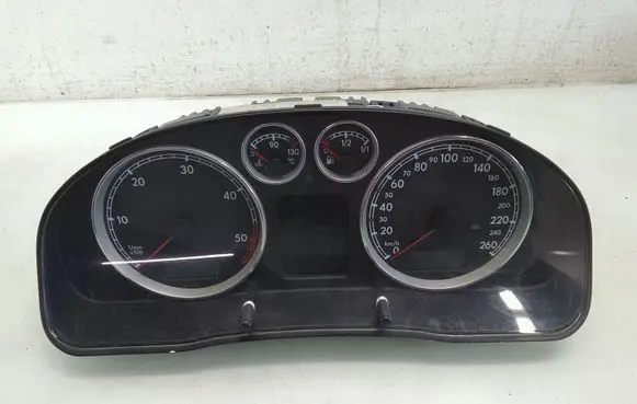 Speedometer (instrument cluster)
