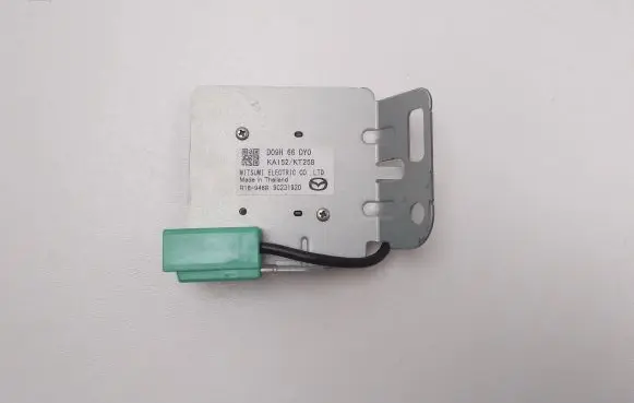 Mazda 2 Aerial antenna amplifier D09H66DY0
