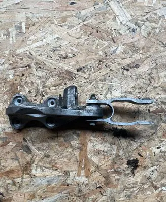 Volvo V40 Driveshaft support bearing bracket 31375593