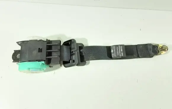 Toyota Corolla E120 E130 Middle seatbelt (rear) 7335002040 ADC7610
