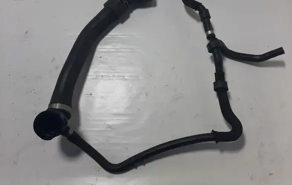 Volkswagen Golf VII Engine coolant pipe/hose 5Q0122101CN