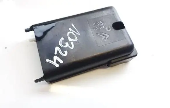 Citroen C4 II Picasso Fuse box cover 18014971 1801497-1