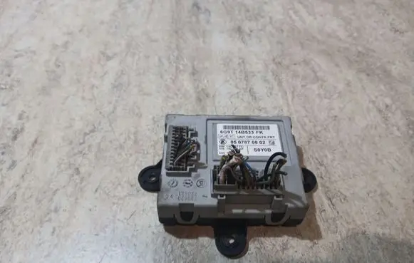 Ford S-MAX Door control unit/module 6G9T14B533FK