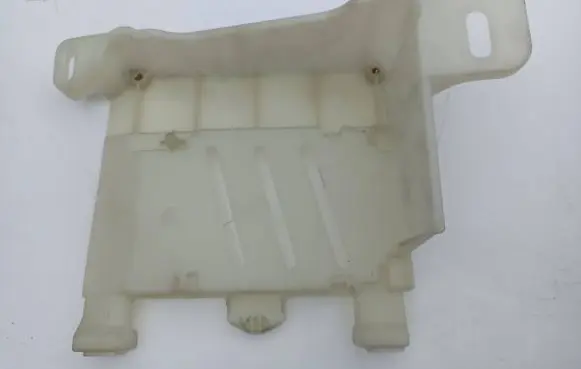 BMW 7 G11 G12 Other engine bay part 58650910 6142 9330191