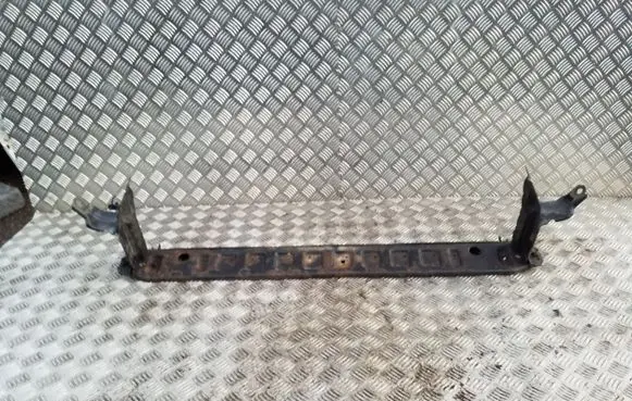 Volvo XC60 Bottom radiator support slam panel 