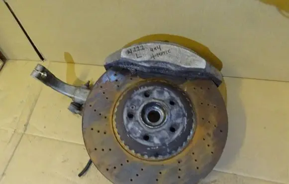 Mercedes-Benz S W222 Front wheel hub a2221901