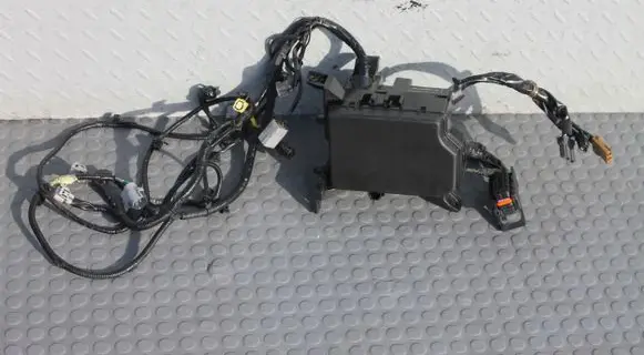 Suzuki SX4 S-Cross Fuse box set
