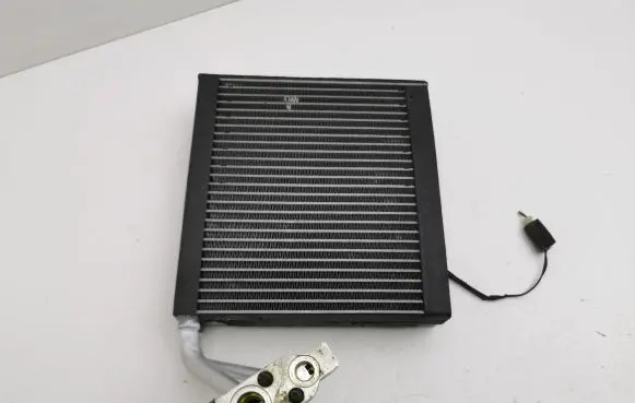 Air conditioning (A/C) radiator (interior)