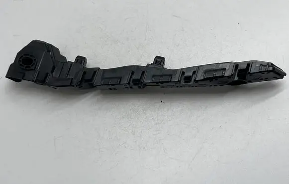 Fender mounting bracket