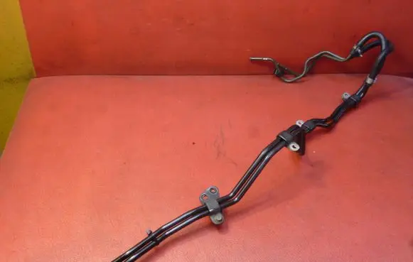 Nissan NP300 Gearbox oil cooler pipe/hose X682B
