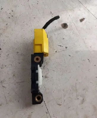 Volkswagen Phaeton Airbag deployment crash/impact sensor 8E0959643D 20419127030