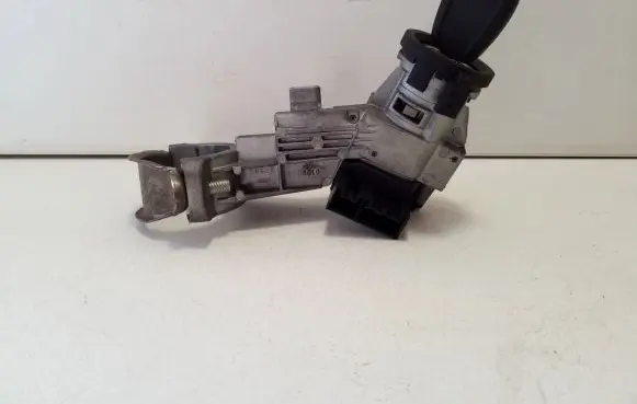 Iveco Daily 5th gen Ignition lock 05801364057 61169001