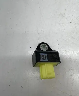 Toyota RAV 4 (XA50) Airbag deployment crash/impact sensor 8983142060 252DFT3CL