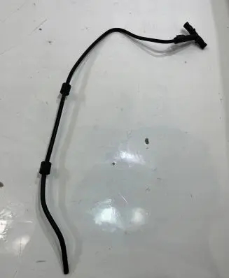 Porsche Cayenne (92A) Engine coolant pipe/hose 7P5122447F