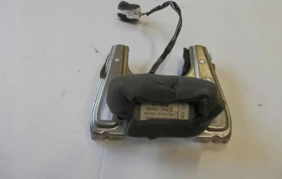 BMW 7 F01 F02 F03 F04 Engine mount bracket 21810