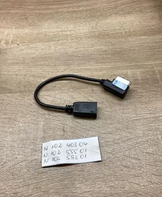 Volkswagen Golf VI USB socket connector N10240304 5N0035558 N10255501