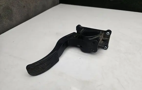 Volkswagen Crafter Accelerator throttle pedal 0280755023 ZGS009Q012 A9063000404