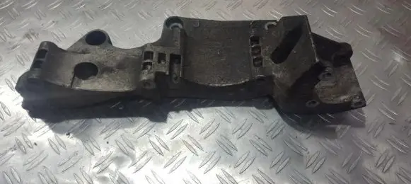 Volkswagen Golf IV Engine mounting bracket 06a903143h