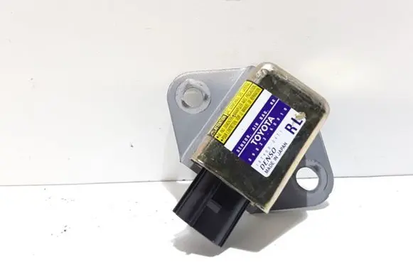 Toyota Land Cruiser (J120) Airbag deployment crash/impact sensor 8983360010