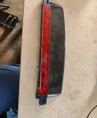 Audi A6 S6 C6 4F Third/center stoplight 4FD945097