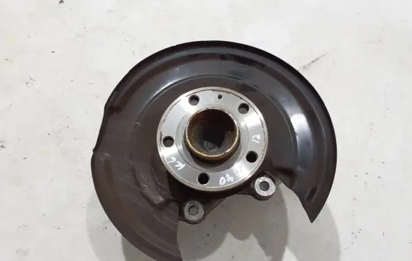 Volvo XC40 Rear wheel hub 32246249