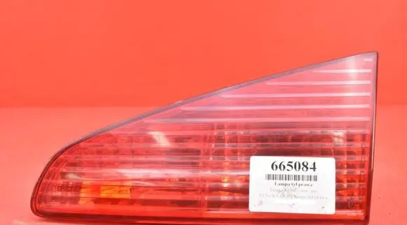 Peugeot 607 Rear/tail lights 0000