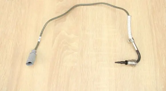 Exhaust gas temperature sensor