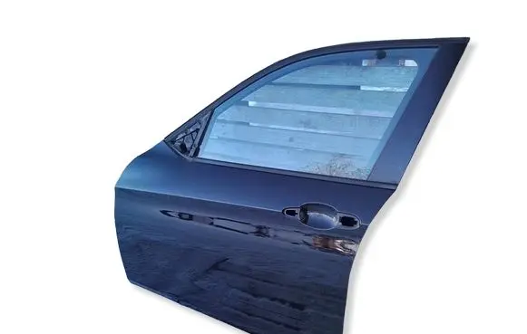 BMW X1 E84 Front door SCHWARZ2 SCHWARZ