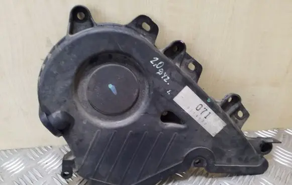 Toyota RAV 4 (XA20) Timing belt guard (cover) 9095001357A