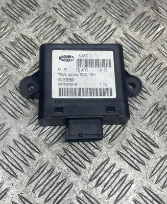 Peugeot 607 Fuel injection pump control unit/module 551200016905 09733309900 9647428280