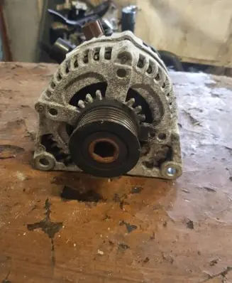 Ford Focus Generator/alternator RE3M5T-10300-YD