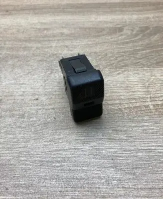 Volkswagen PASSAT B4 Windscreen/window heater switch 535959621
