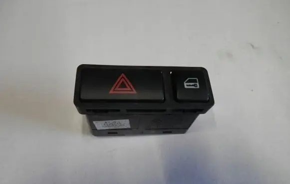 BMW X5 E53 Hazard light switch 8368920E53
