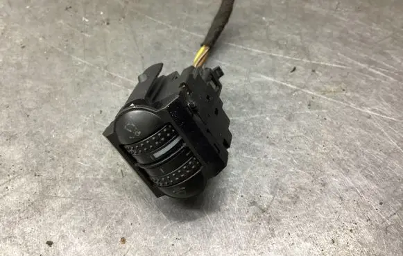 Volkswagen PASSAT B5.5 Headlight level height control switch 3B0941333C