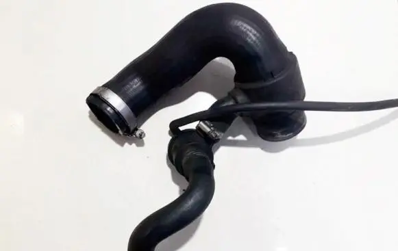 Audi A4 S4 B6 8E 8H Intercooler hose/pipe 8e0145832
