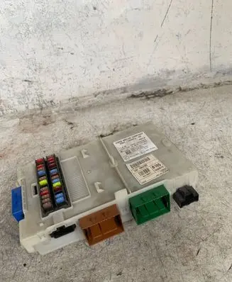 Ford Galaxy Fuse module 7g9t14a073de