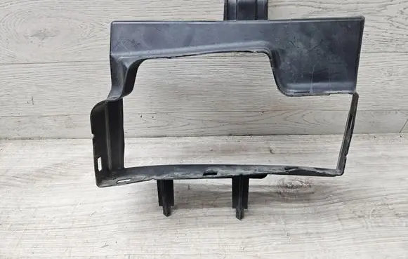 BMW M2 G87 Intercooler air guide/duct channel 8081257